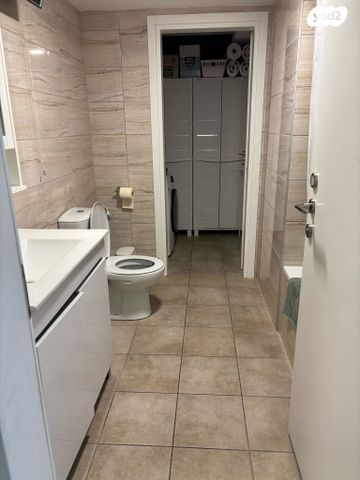 דירה, דולב, יצחק שמיר, נהריה