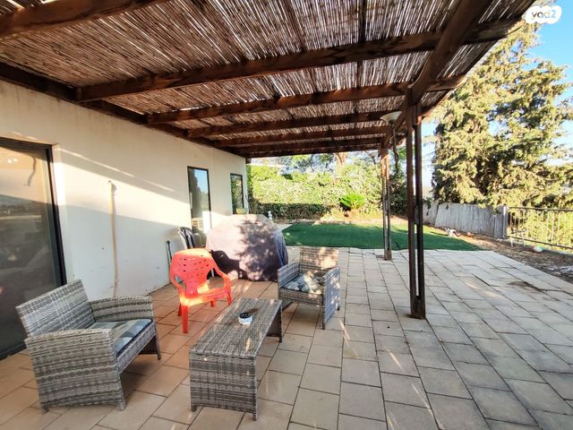 דו משפחתי, כרמל, צוותא א, אלפי מנשה