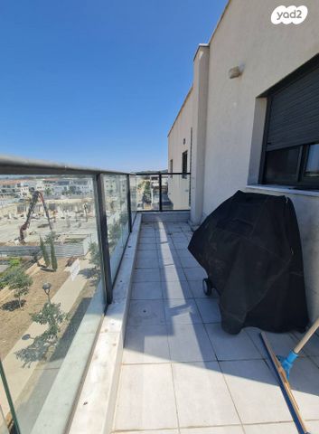 דירה, בצל האורנים, קרית טבעון