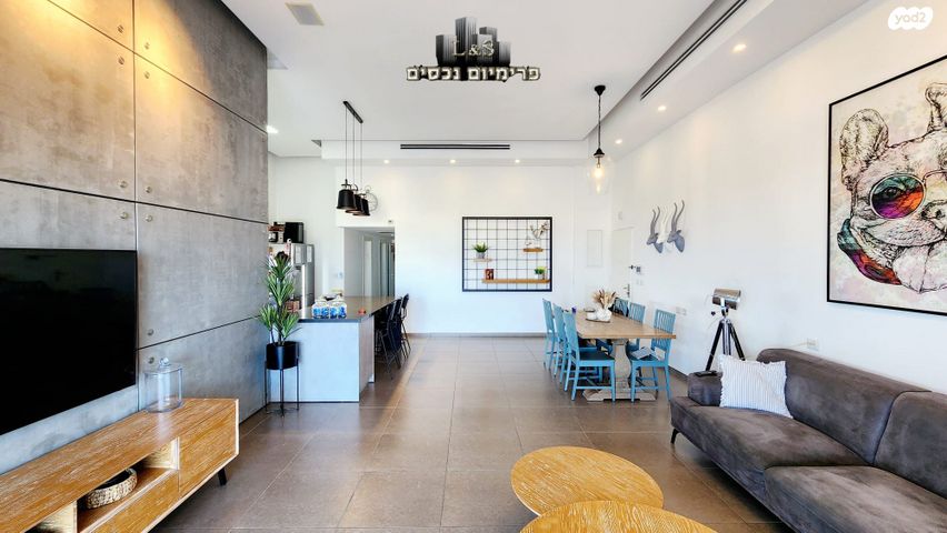 גג/ פנטהאוז, אליאס קלימיאן, נהריה