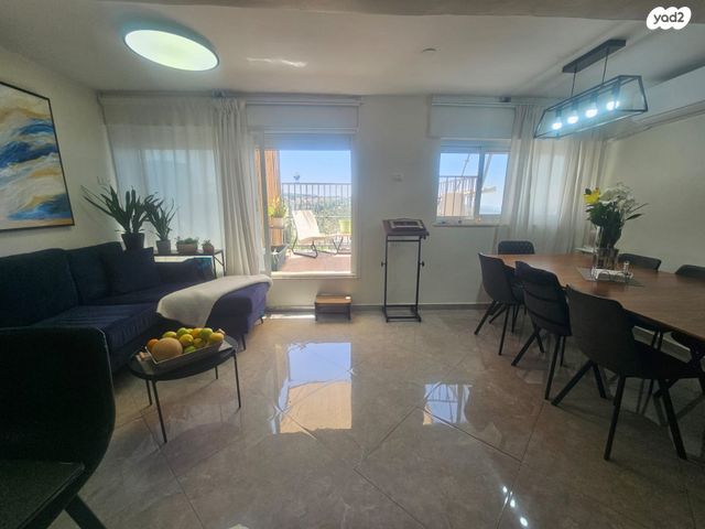 דירה, הרב חיים חביב, קרית היובל, ירושלים