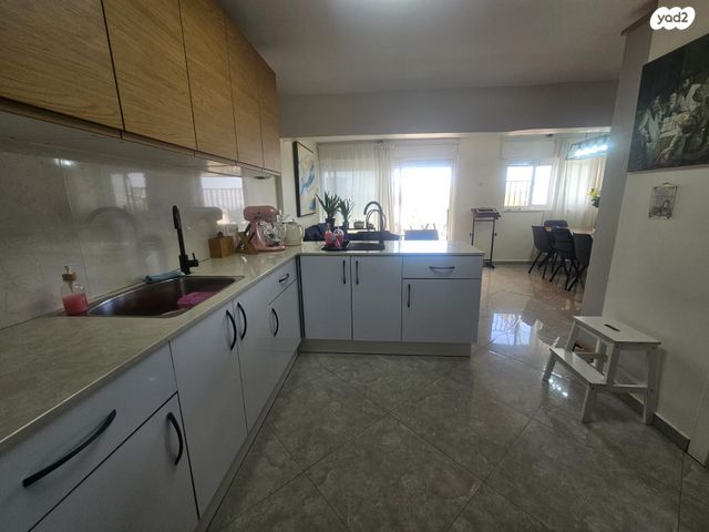 דירה, הרב חיים חביב, קרית היובל, ירושלים