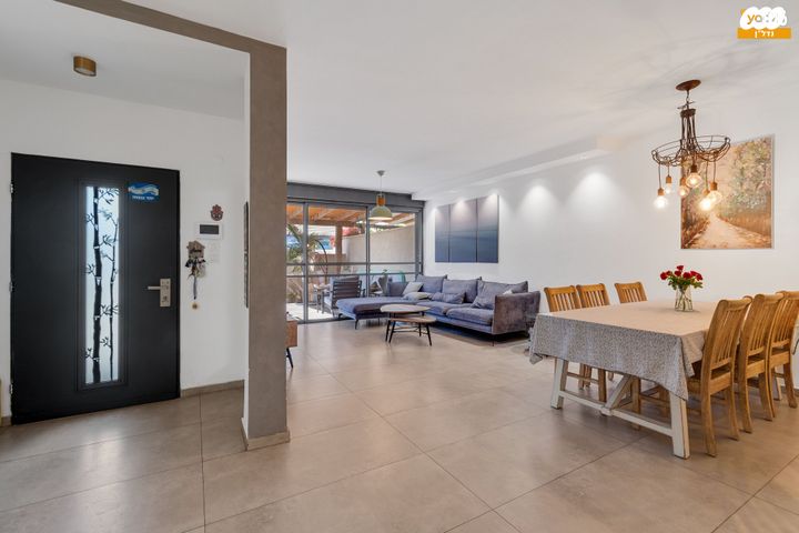 דו משפחתי, כצנלסון, ראשון לציון