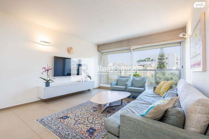 גג/ פנטהאוז, הדר, רמת השרון