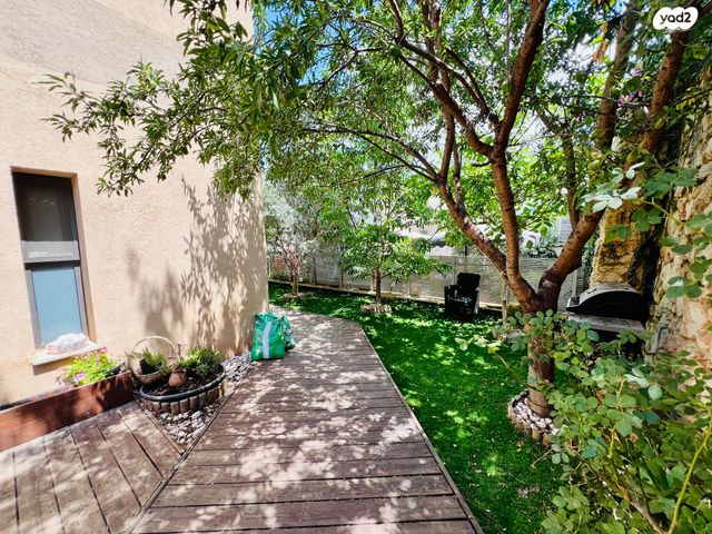 בית פרטי/ קוטג', להקת הנח"ל, מכמנים, מכמנים