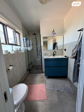 בית פרטי/ קוטג', הגפן, חרוצים