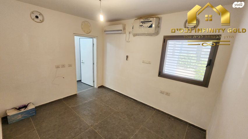 דירה, אלה, החורש, חריש