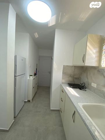 דירה, דרך השלום, תל חנן, נשר