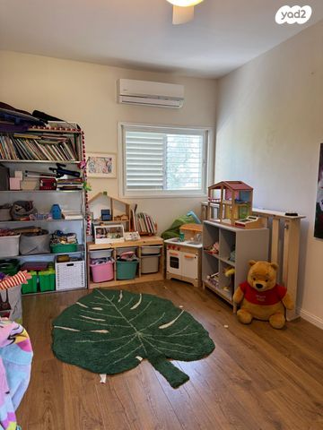 בית פרטי/ קוטג', הגפן, חרוצים