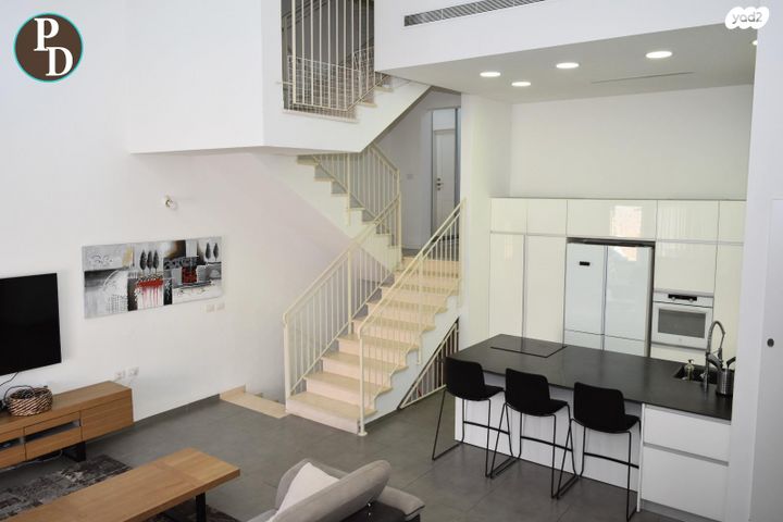 דו משפחתי, פרג, פרדסיה, פרדסיה