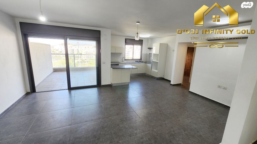 דירה, אלה, החורש, חריש