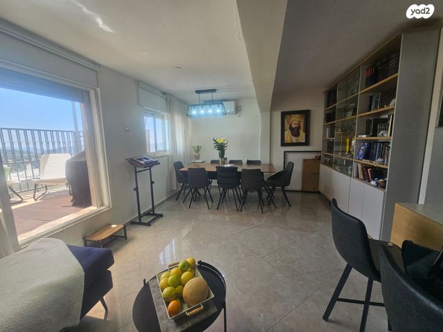 דירה, הרב חיים חביב, קרית היובל, ירושלים