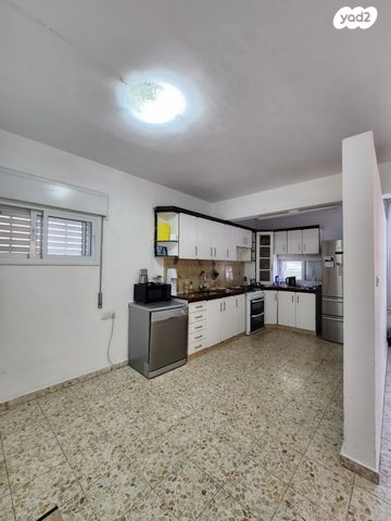 דירה, תרנ"א 26, חדרה