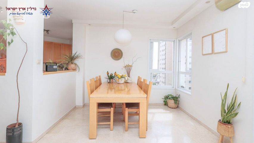 גג/ פנטהאוז, הכנסת, שטח 9, גבעתיים