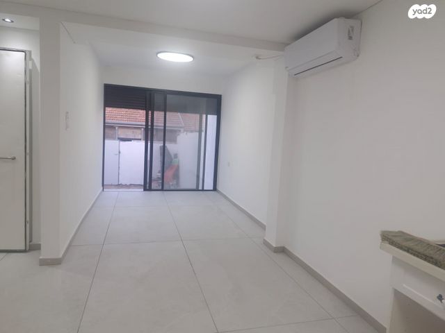 דו משפחתי, גיבורי ישראל, אופקים