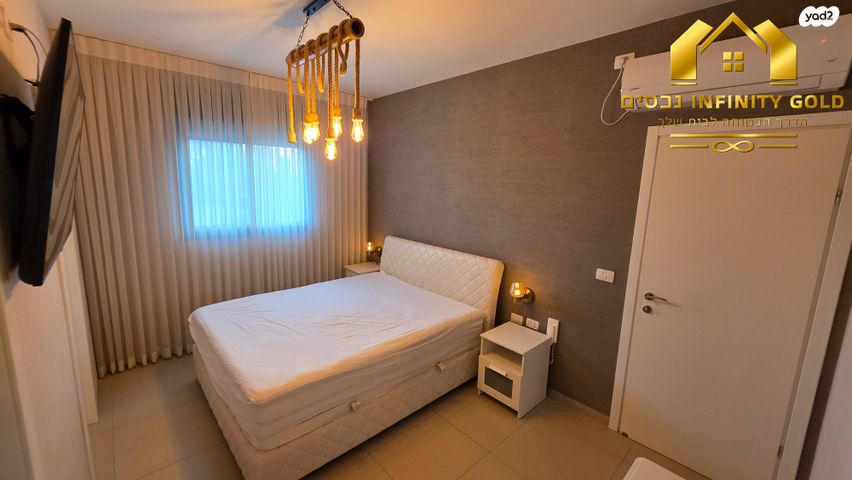 דירה, נרקיס, הפרחים, חריש