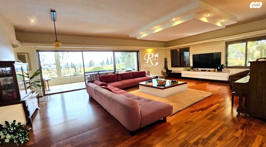 בית פרטי/ קוטג', סביון