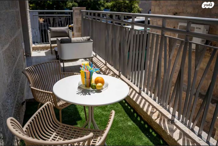 דירת גן, הנביאים, שכונת החבשים, ירושלים