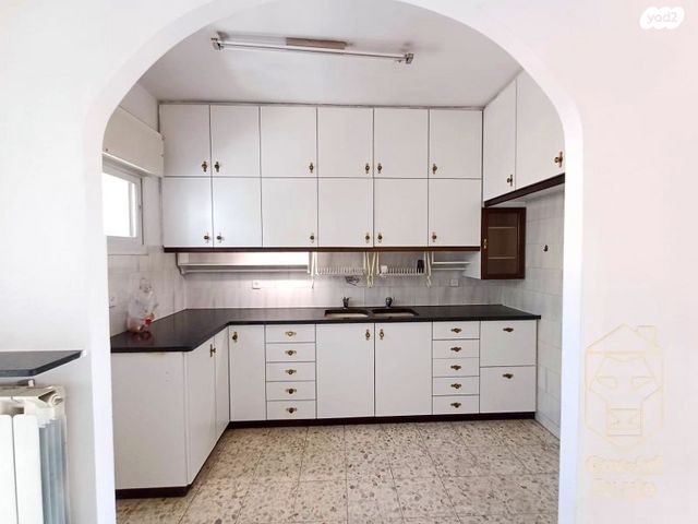 דירה, הפורצים, קטמון הישנה, ירושלים