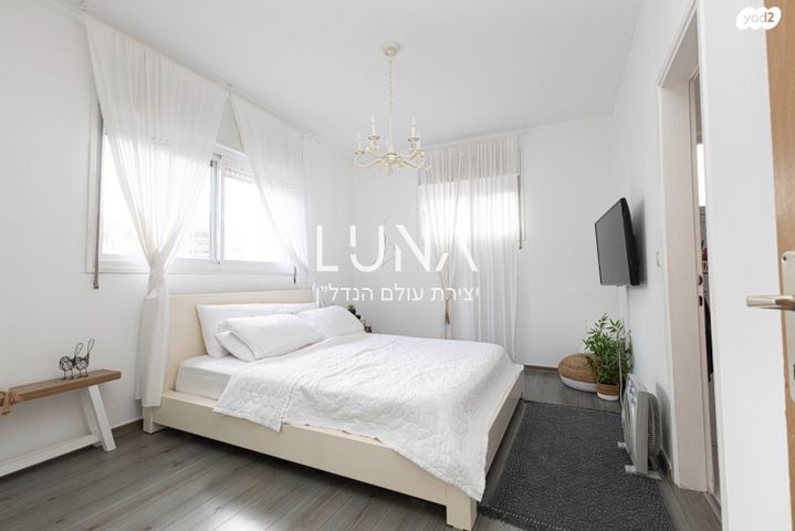 דירה, מנחם בגין 9, רמת פולג, נתניה