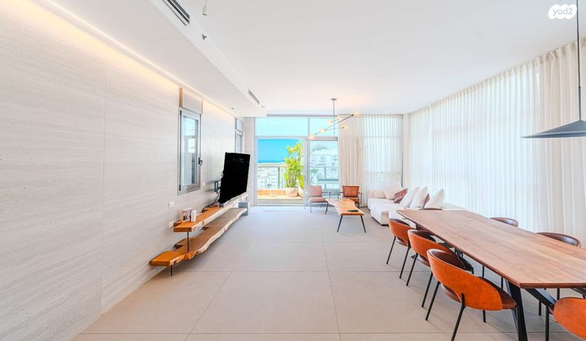 גג/ פנטהאוז, שדרות קדש 12, ברנע, אשקלון