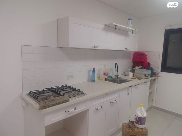 דו משפחתי, גיבורי ישראל, אופקים