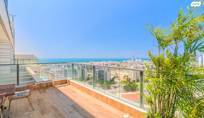 גג/ פנטהאוז, שדרות קדש 12, ברנע, אשקלון