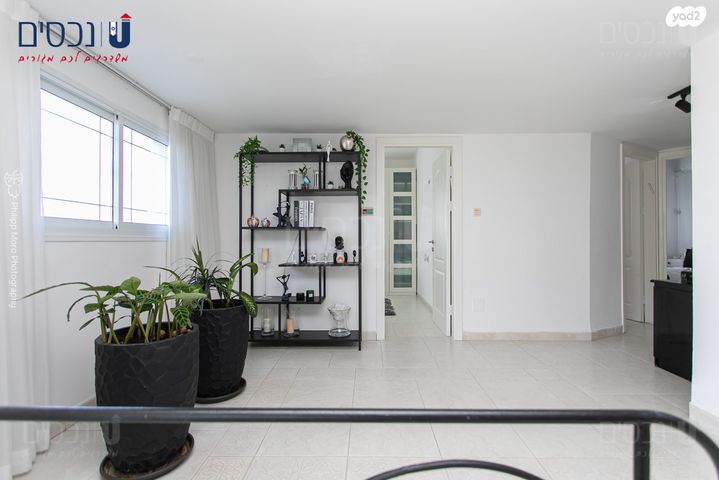 גג/ פנטהאוז, אחוזה, חיפה