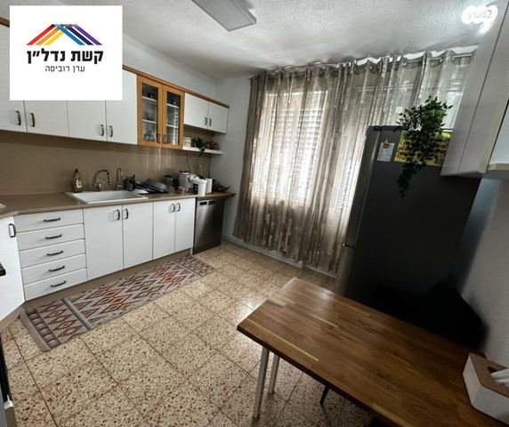 דירה, ברנר, פועלים ב, כפר סבא