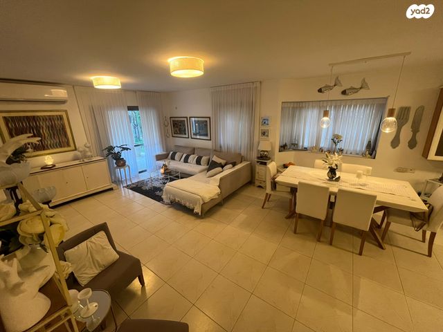 בית פרטי/ קוטג', הנשר, קדימה צורן