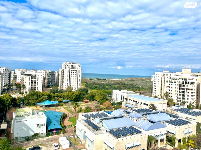 גג/ פנטהאוז, הגוש הגדול, רמת אביב החדשה, נופי ים, תל אביב יפו