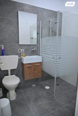 בית פרטי/ קוטג', מגדל