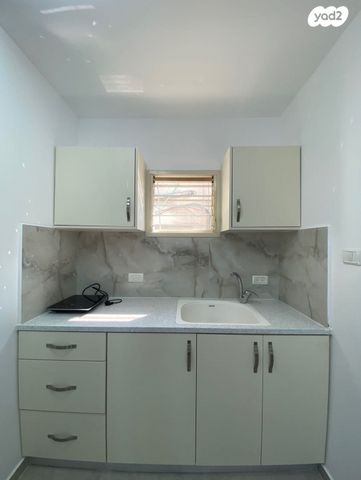 דירה, דרך השלום, תל חנן, נשר