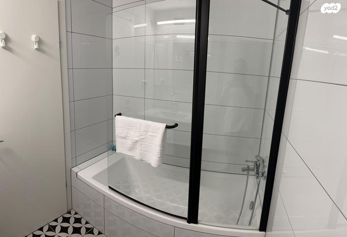 דירה, הנביאים, ירושלים