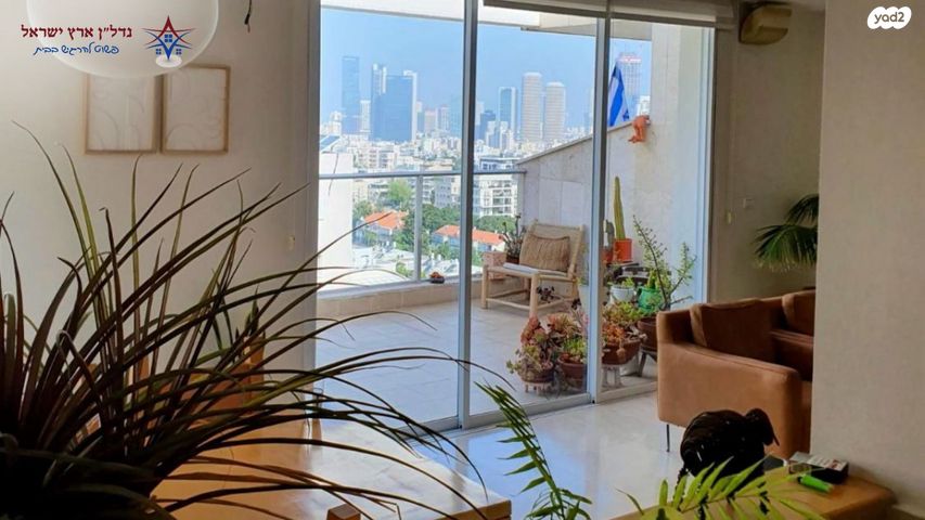 גג/ פנטהאוז, הכנסת, שטח 9, גבעתיים