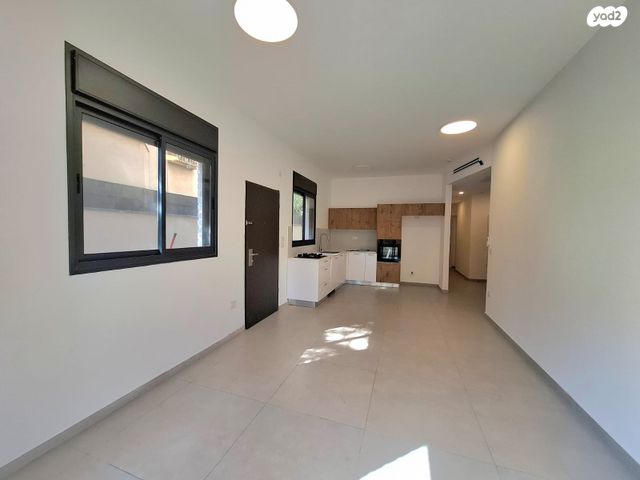 דירת גן, השיטה, רסקו א', חולון