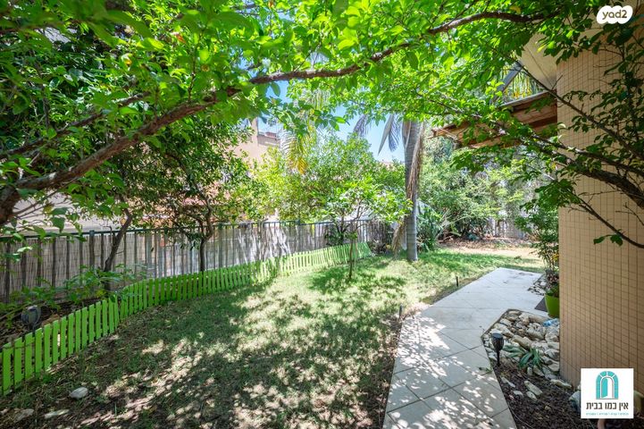 דירת גן, החרוב, נחלת בנימינה, בנימינה גבעת עדה