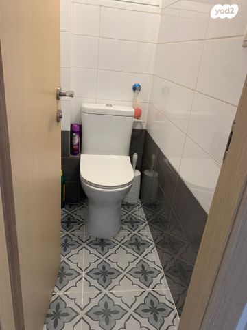 גג/ פנטהאוז, מקס נורדאו, דרום מערב ותיק, בת ים