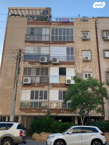 גג/ פנטהאוז, מקס נורדאו, דרום מערב ותיק, בת ים