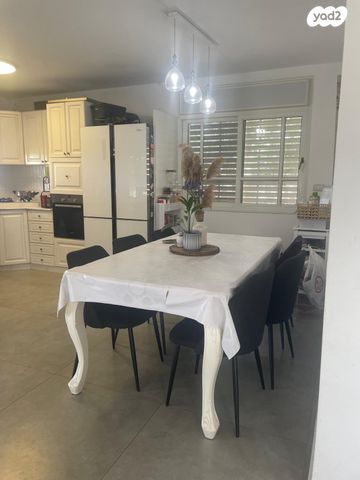 בית פרטי/ קוטג', בית אריה / עופרים