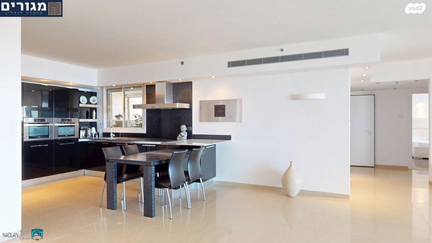 דירה, התאנה, נשר