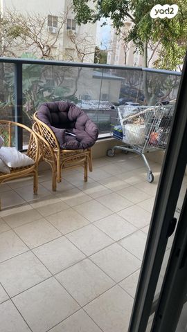 דירה, יורם ורון, אשקלון