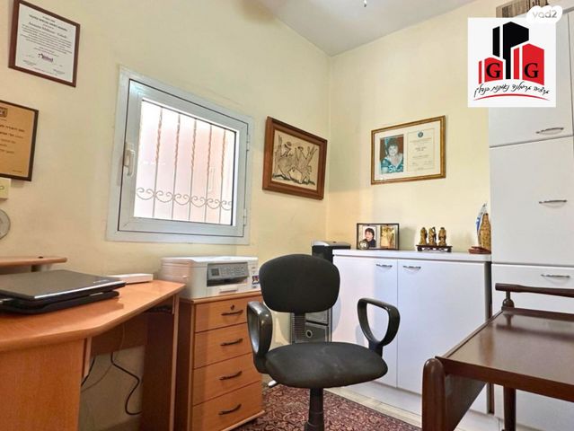 דופלקס, כפר סבא