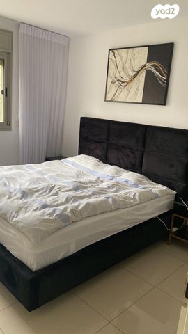 דירה, יורם ורון, אשקלון