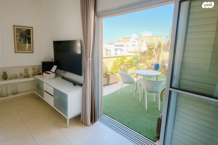 גג/ פנטהאוז, הכלנית, הפרחים, כפר סבא