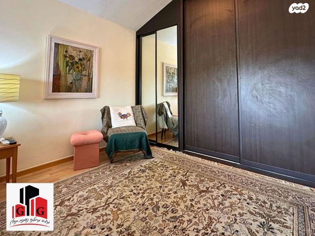 דופלקס, כפר סבא