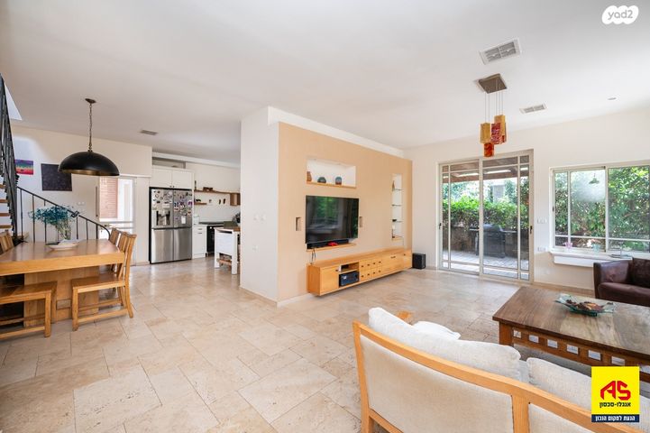 בית פרטי/ קוטג', דן 3, יובלים, פרדס חנה כרכור