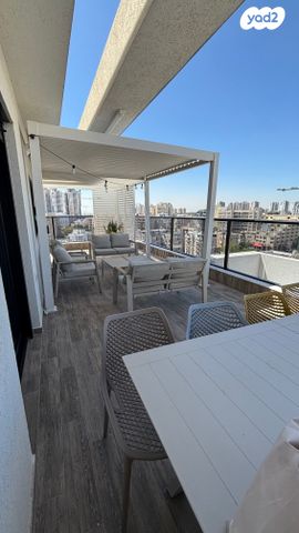 המרכז השקט / מרכז העיר