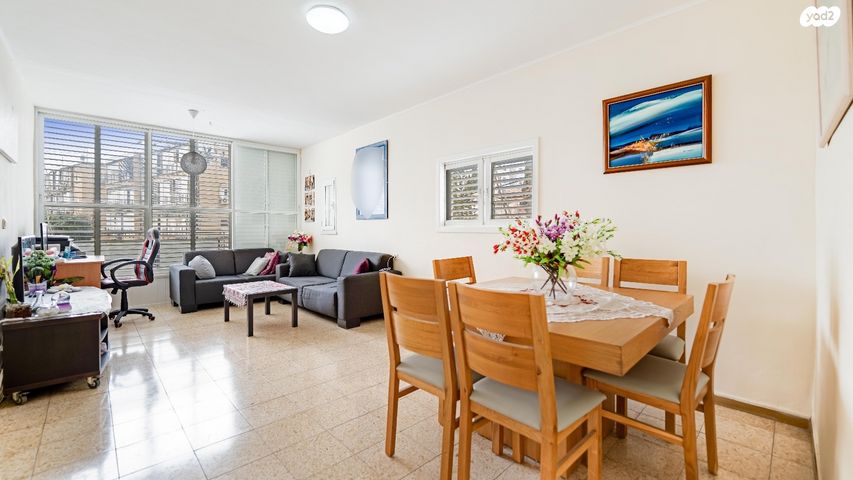 דירה, דרך בן גוריון, יד לבנים, רמת גן