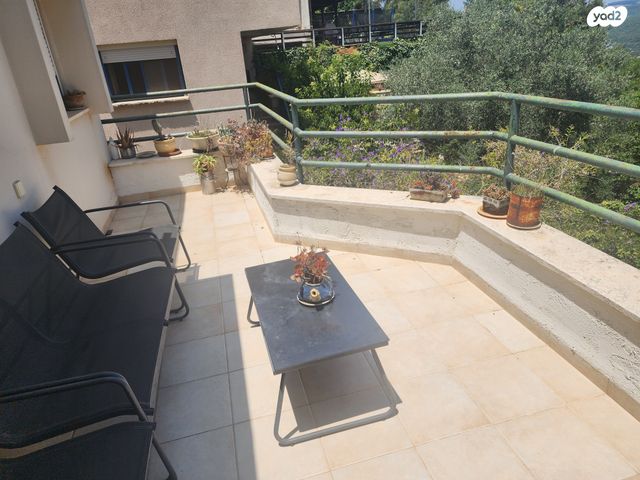 בית פרטי/ קוטג', כפר ורדים